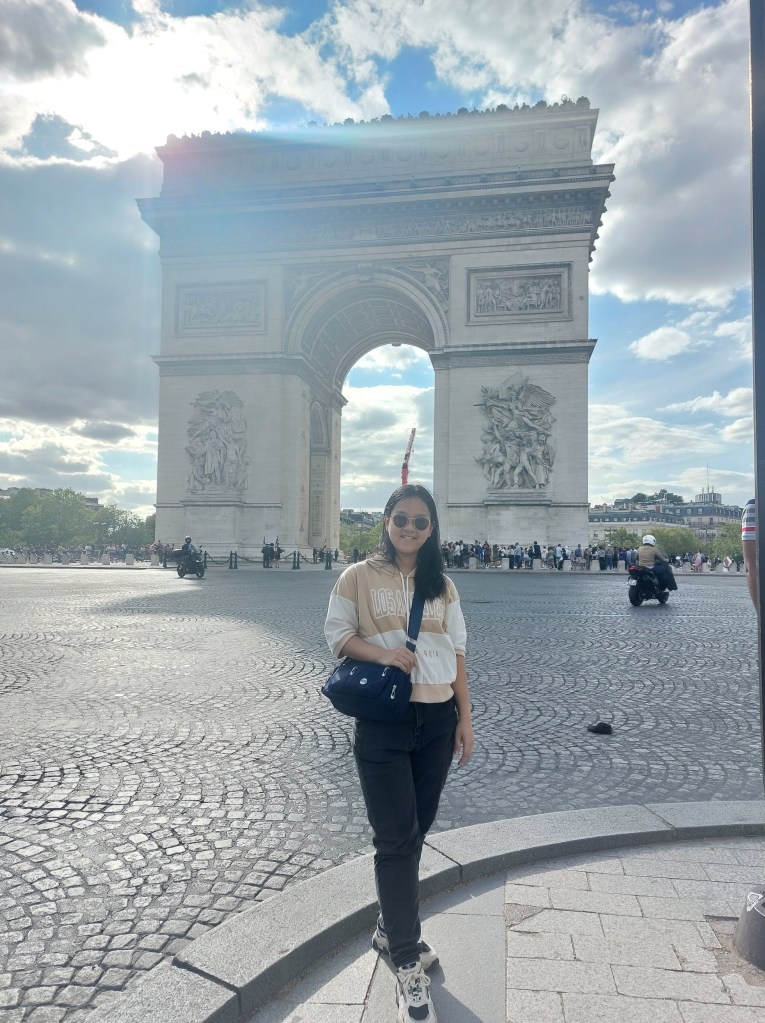凱旋門 (Arc de Triomphe)