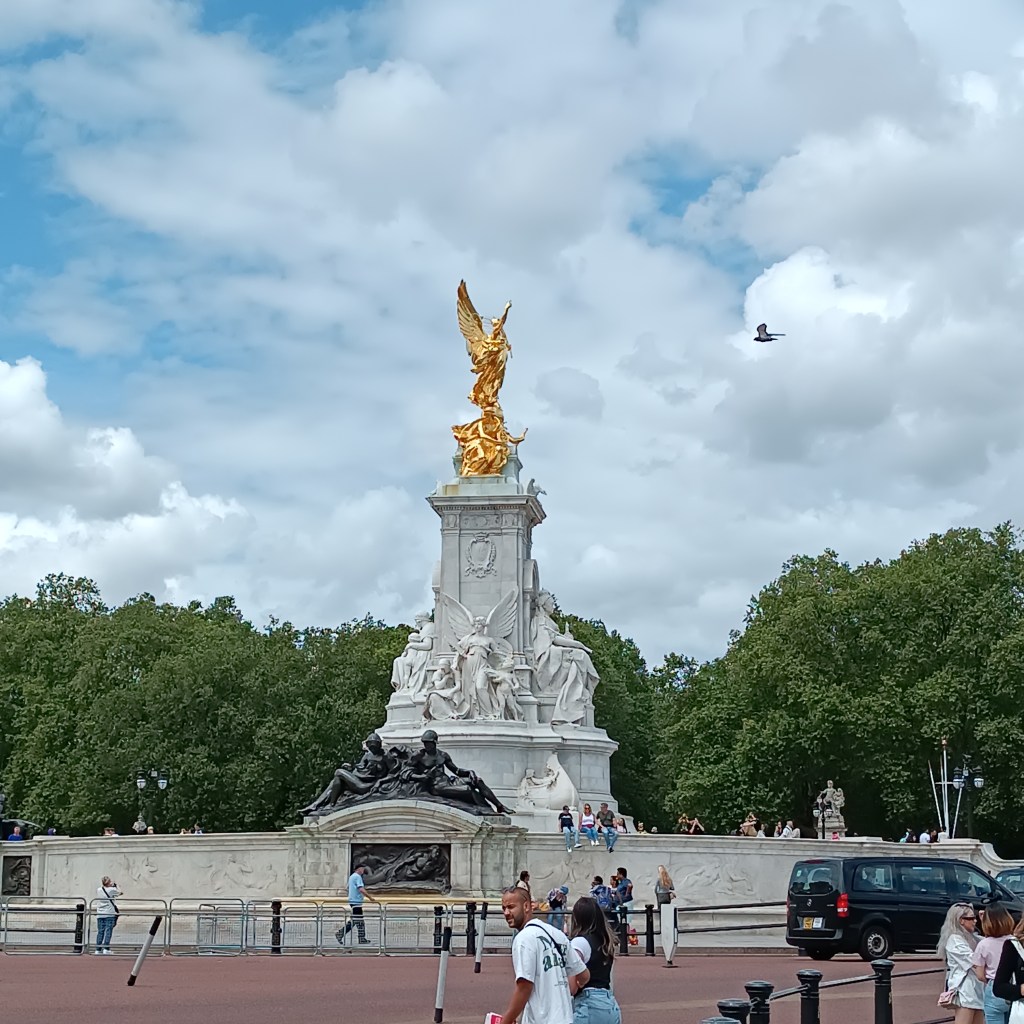 白金漢宮 (Buckingham Palace)
