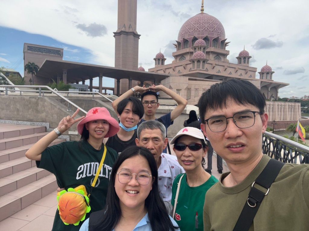 布特拉回教堂(Putra Mosque)