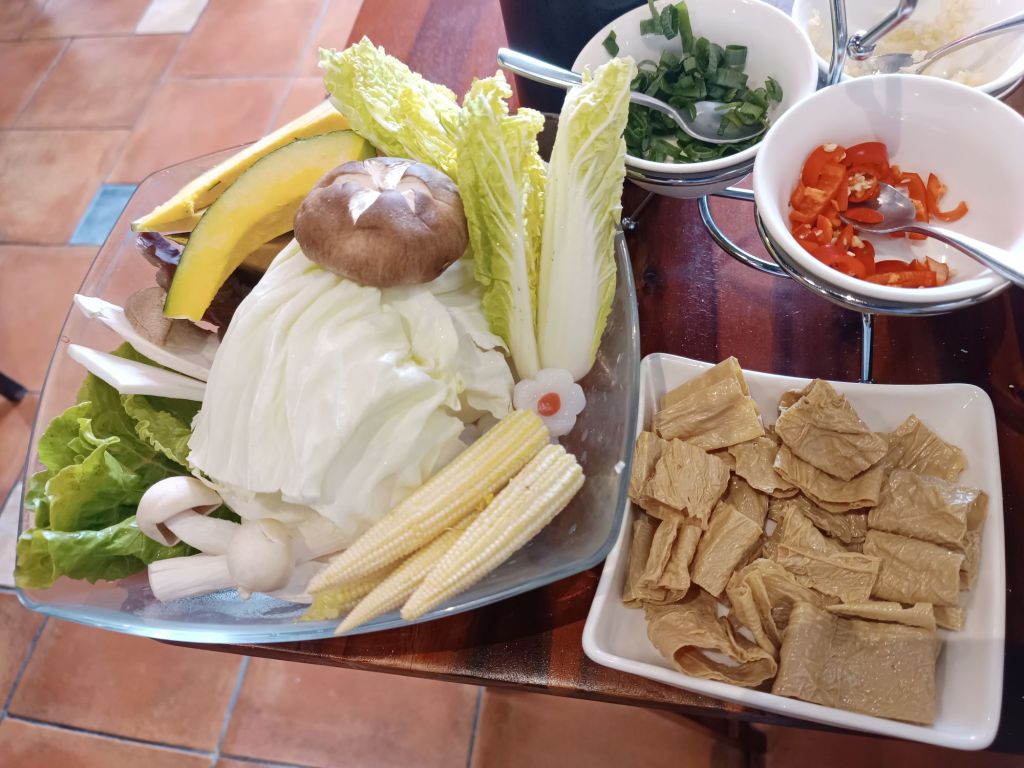 饗牛二館鮮牛肉專賣店